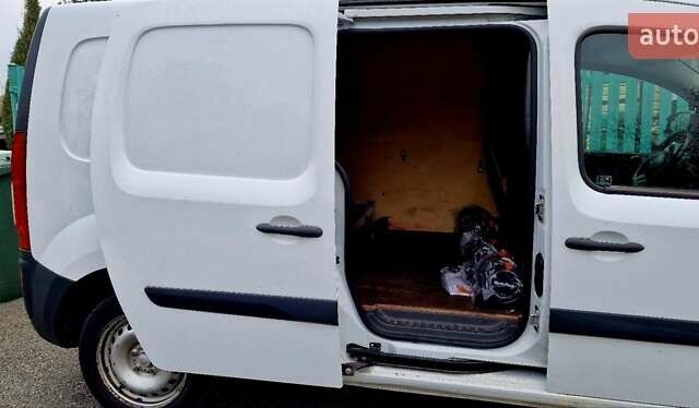 Білий Мерседес Сітан, об'ємом двигуна 1.46 л та пробігом 301 тис. км за 11000 $, фото 8 на Automoto.ua