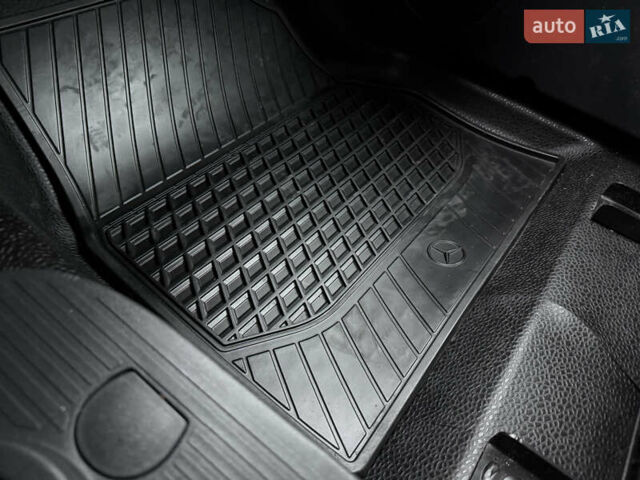 Білий Мерседес Сітан, об'ємом двигуна 1.5 л та пробігом 255 тис. км за 13200 $, фото 57 на Automoto.ua