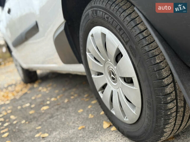 Білий Мерседес Сітан, об'ємом двигуна 1.5 л та пробігом 255 тис. км за 13200 $, фото 16 на Automoto.ua