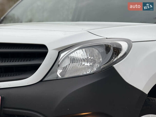 Білий Мерседес Сітан, об'ємом двигуна 1.5 л та пробігом 255 тис. км за 13200 $, фото 25 на Automoto.ua
