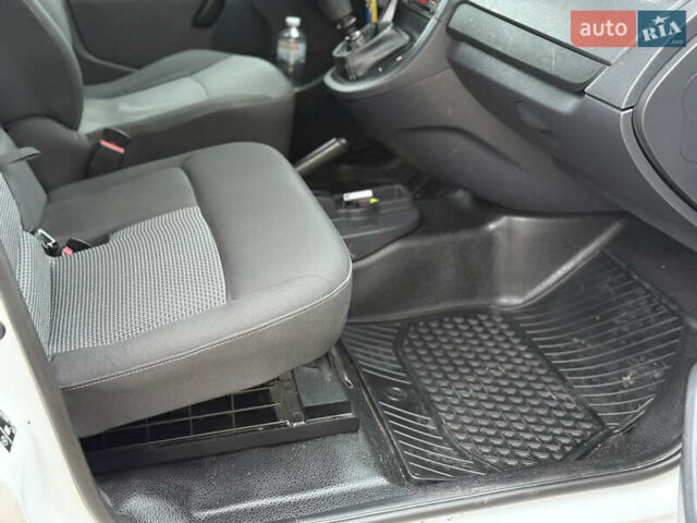 Білий Мерседес Сітан, об'ємом двигуна 1.5 л та пробігом 255 тис. км за 13200 $, фото 38 на Automoto.ua