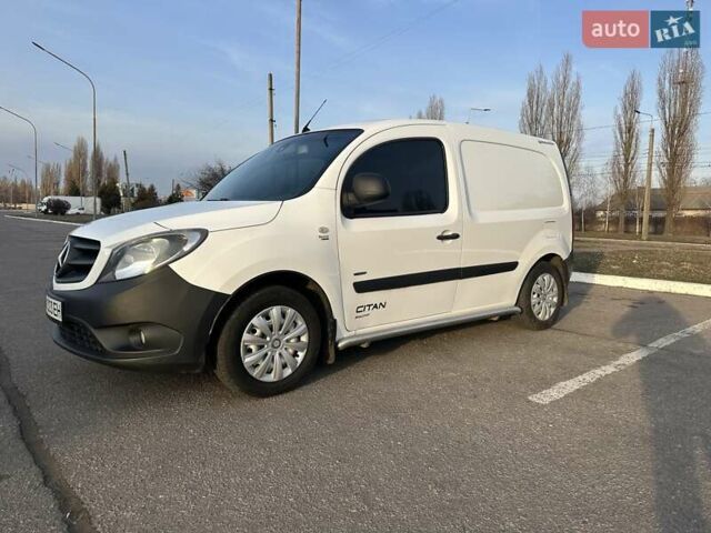 Білий Мерседес Сітан, об'ємом двигуна 1.46 л та пробігом 278 тис. км за 7700 $, фото 15 на Automoto.ua