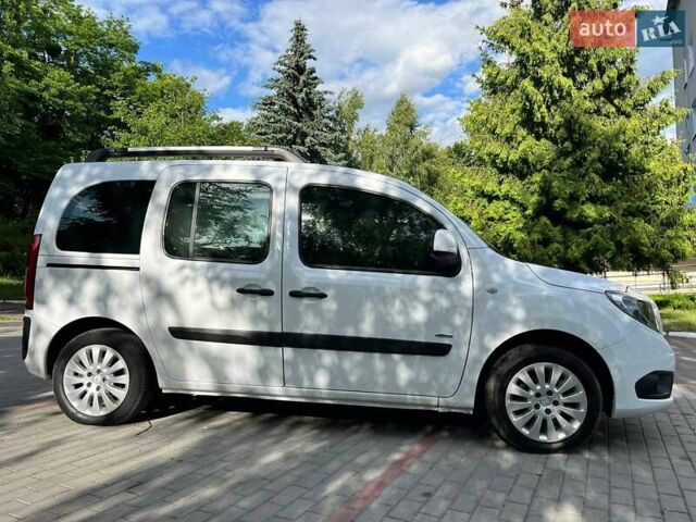Белый Мерседес Ситан, объемом двигателя 1.46 л и пробегом 218 тыс. км за 10950 $, фото 3 на Automoto.ua