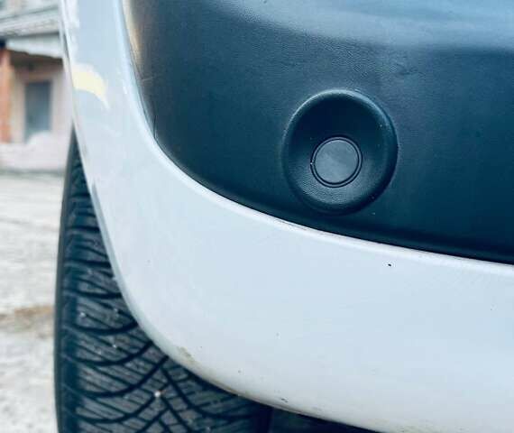 Белый Мерседес Ситан, объемом двигателя 1.46 л и пробегом 216 тыс. км за 10700 $, фото 11 на Automoto.ua