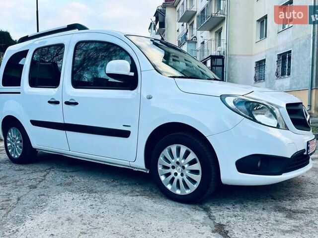 Белый Мерседес Ситан, объемом двигателя 1.46 л и пробегом 216 тыс. км за 10700 $, фото 5 на Automoto.ua