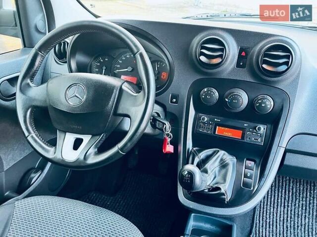 Белый Мерседес Ситан, объемом двигателя 1.46 л и пробегом 216 тыс. км за 10700 $, фото 14 на Automoto.ua