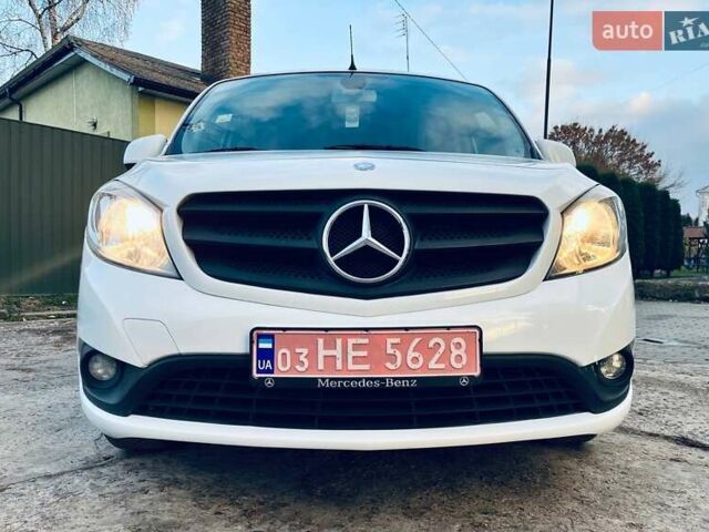 Белый Мерседес Ситан, объемом двигателя 1.46 л и пробегом 216 тыс. км за 10700 $, фото 8 на Automoto.ua