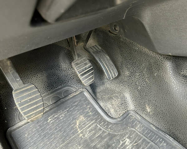 Белый Мерседес Ситан, объемом двигателя 1.46 л и пробегом 189 тыс. км за 8400 $, фото 8 на Automoto.ua