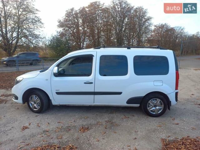 Мерседес Ситан 2014 в Сумах на Automoto.ua Белый Мерседес Ситан, объемом двигателя 1.46 л и пробегом 204 тыс. км за 9700 $, фото 18 на Automoto.ua