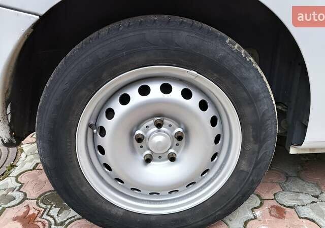 Белый Мерседес Ситан, объемом двигателя 1.46 л и пробегом 243 тыс. км за 8500 $, фото 4 на Automoto.ua