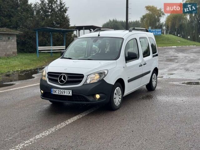 Білий Мерседес Сітан, об'ємом двигуна 1.46 л та пробігом 271 тис. км за 11000 $, фото 56 на Automoto.ua