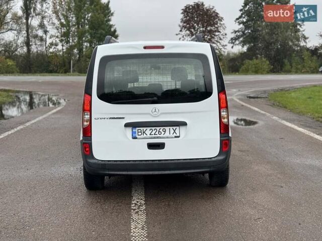 Білий Мерседес Сітан, об'ємом двигуна 1.46 л та пробігом 271 тис. км за 11000 $, фото 59 на Automoto.ua