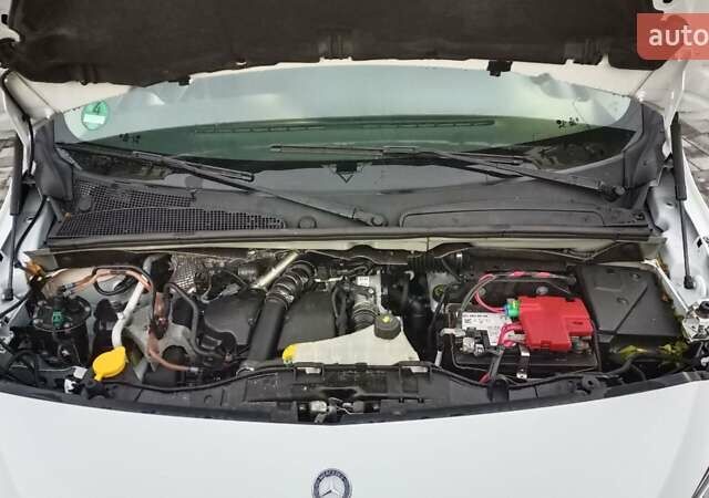 Белый Мерседес Ситан, объемом двигателя 1.5 л и пробегом 240 тыс. км за 11100 $, фото 41 на Automoto.ua