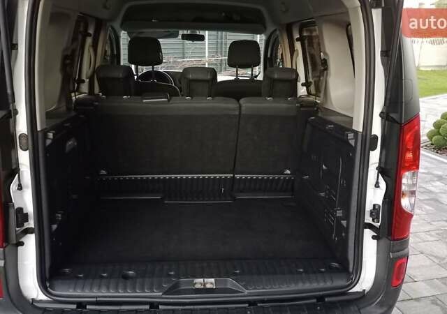 Білий Мерседес Сітан, об'ємом двигуна 1.5 л та пробігом 240 тис. км за 11100 $, фото 34 на Automoto.ua