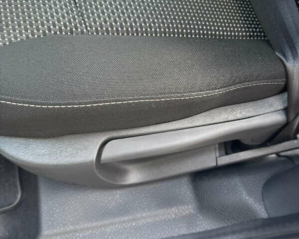 Белый Мерседес Ситан, объемом двигателя 1.46 л и пробегом 160 тыс. км за 11500 $, фото 10 на Automoto.ua