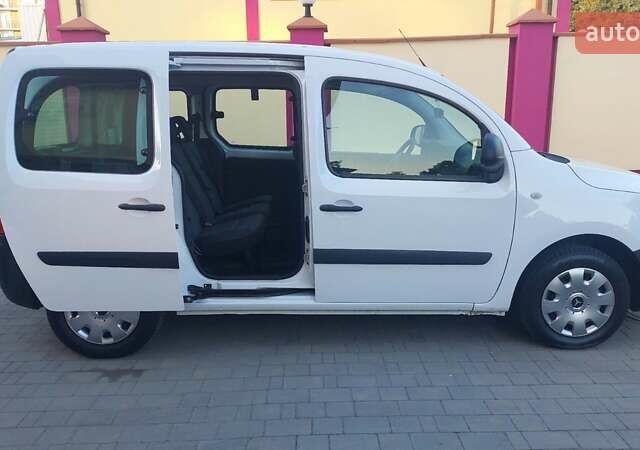 Мерседес Ситан 2017 в Луцке на Automoto.ua Белый Мерседес Ситан, объемом двигателя 1.5 л и пробегом 231 тыс. км за 11300 $, фото 7 на Automoto.ua