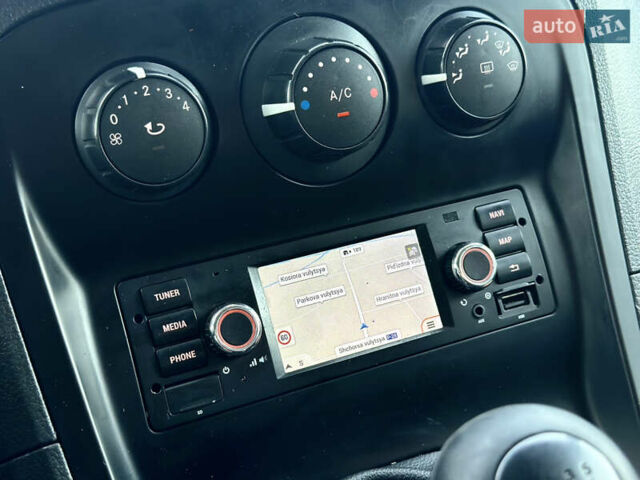 Білий Мерседес Сітан, об'ємом двигуна 1.46 л та пробігом 239 тис. км за 13300 $, фото 17 на Automoto.ua