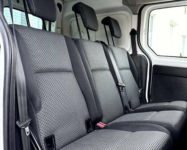 Білий Мерседес Сітан, об'ємом двигуна 1.46 л та пробігом 239 тис. км за 13300 $, фото 19 на Automoto.ua