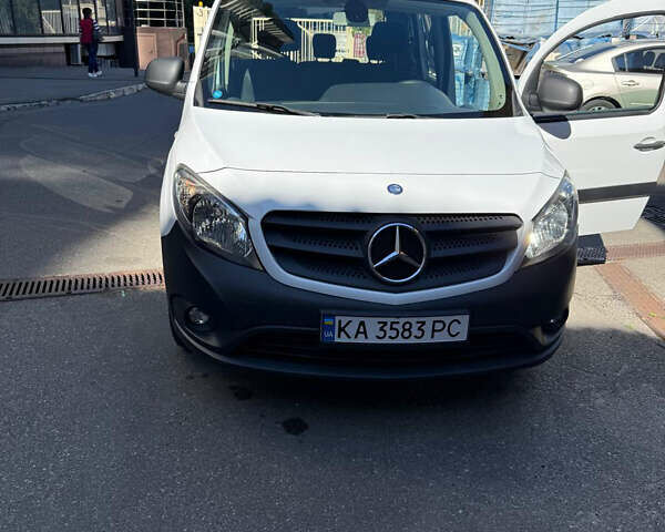 Белый Мерседес Ситан, объемом двигателя 1.46 л и пробегом 160 тыс. км за 11500 $, фото 1 на Automoto.ua