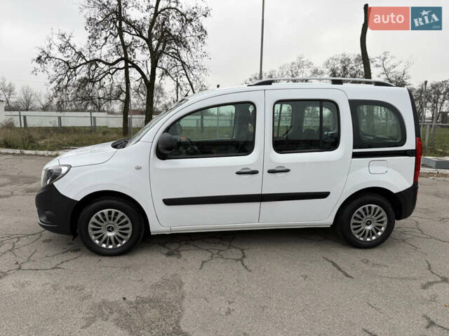 Белый Мерседес Ситан, объемом двигателя 1.5 л и пробегом 127 тыс. км за 13999 $, фото 29 на Automoto.ua