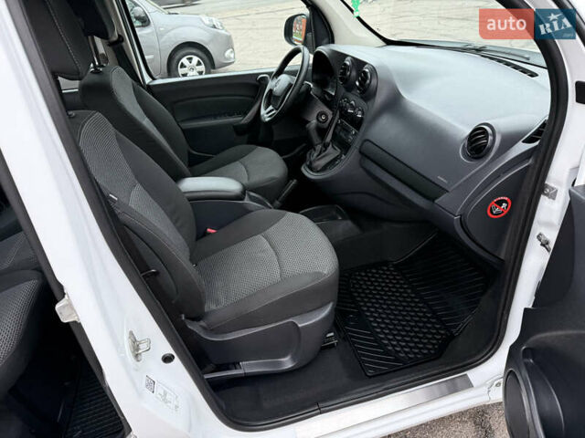 Белый Мерседес Ситан, объемом двигателя 1.5 л и пробегом 127 тыс. км за 13999 $, фото 53 на Automoto.ua