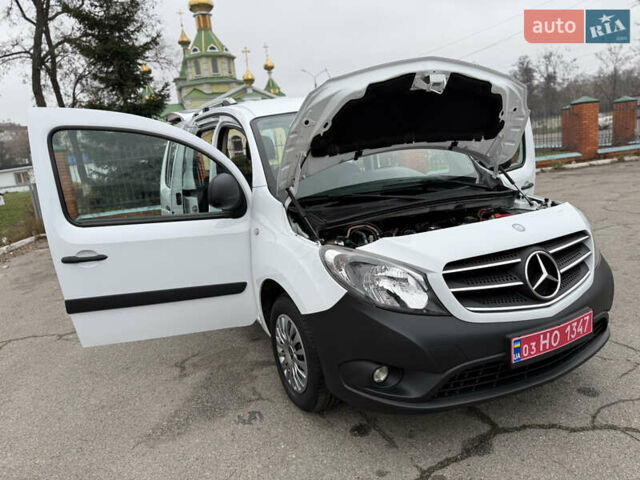 Белый Мерседес Ситан, объемом двигателя 1.5 л и пробегом 127 тыс. км за 13999 $, фото 111 на Automoto.ua