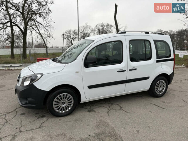 Белый Мерседес Ситан, объемом двигателя 1.5 л и пробегом 127 тыс. км за 13999 $, фото 30 на Automoto.ua