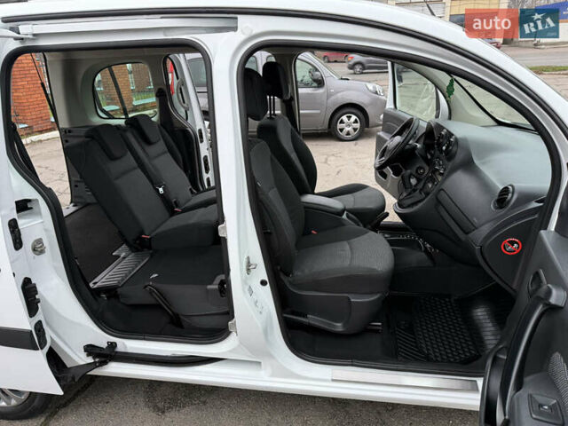 Белый Мерседес Ситан, объемом двигателя 1.5 л и пробегом 127 тыс. км за 13999 $, фото 88 на Automoto.ua