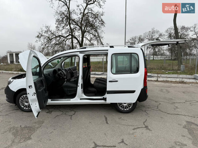 Белый Мерседес Ситан, объемом двигателя 1.5 л и пробегом 127 тыс. км за 13999 $, фото 123 на Automoto.ua