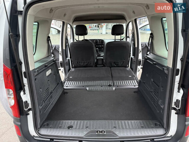 Белый Мерседес Ситан, объемом двигателя 1.5 л и пробегом 127 тыс. км за 13999 $, фото 9 на Automoto.ua