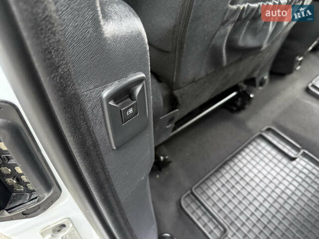 Белый Мерседес Ситан, объемом двигателя 1.5 л и пробегом 127 тыс. км за 13999 $, фото 72 на Automoto.ua