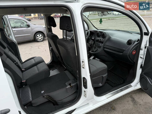 Белый Мерседес Ситан, объемом двигателя 1.5 л и пробегом 127 тыс. км за 13999 $, фото 90 на Automoto.ua