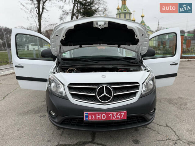 Белый Мерседес Ситан, объемом двигателя 1.5 л и пробегом 127 тыс. км за 13999 $, фото 110 на Automoto.ua