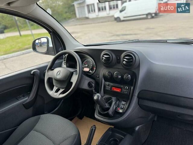 Белый Мерседес Ситан, объемом двигателя 1.5 л и пробегом 157 тыс. км за 11700 $, фото 14 на Automoto.ua