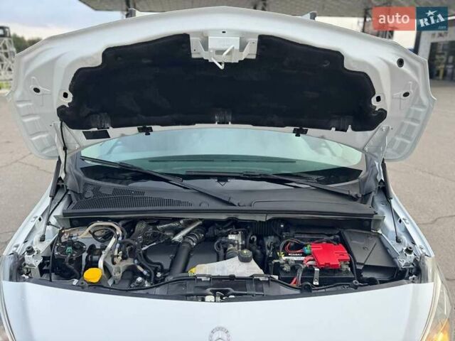 Белый Мерседес Ситан, объемом двигателя 1.5 л и пробегом 157 тыс. км за 11700 $, фото 16 на Automoto.ua