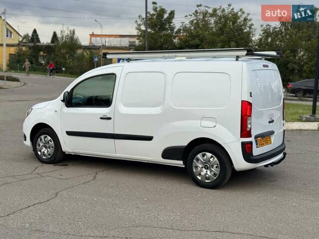 Белый Мерседес Ситан, объемом двигателя 1.5 л и пробегом 157 тыс. км за 11700 $, фото 2 на Automoto.ua