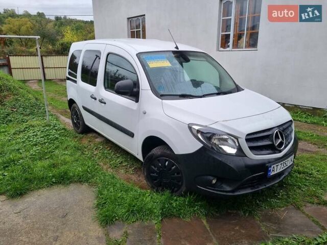 Белый Мерседес Ситан, объемом двигателя 1.5 л и пробегом 160 тыс. км за 13000 $, фото 1 на Automoto.ua