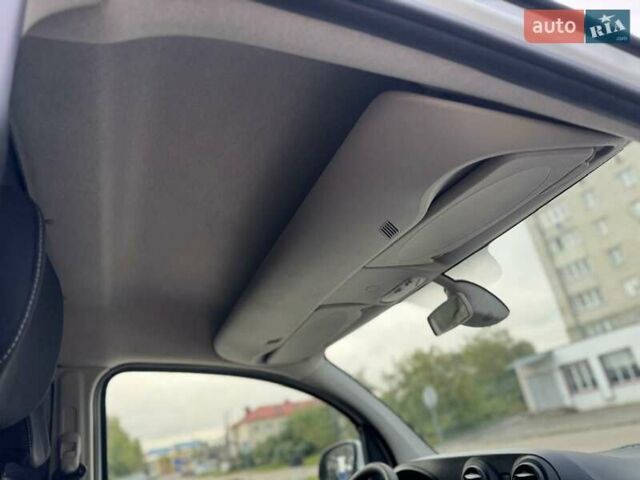 Белый Мерседес Ситан, объемом двигателя 1.5 л и пробегом 157 тыс. км за 11700 $, фото 13 на Automoto.ua