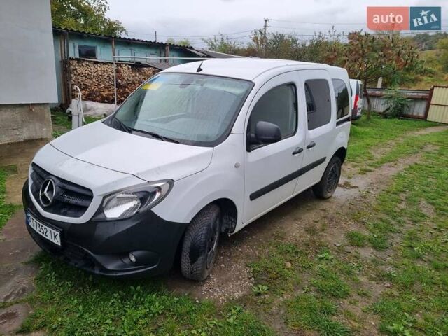 Белый Мерседес Ситан, объемом двигателя 1.5 л и пробегом 160 тыс. км за 13000 $, фото 2 на Automoto.ua