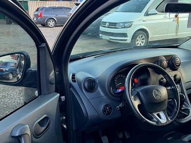 Черный Мерседес Ситан, объемом двигателя 1.5 л и пробегом 223 тыс. км за 8499 $, фото 6 на Automoto.ua