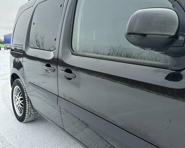 Черный Мерседес Ситан, объемом двигателя 1.5 л и пробегом 147 тыс. км за 12000 $, фото 8 на Automoto.ua