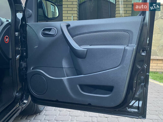 Мерседес Сітан 2014 у Чернігові на Automoto.ua Чорний Мерседес Сітан, об'ємом двигуна 1.46 л та пробігом 290 тис. км за 10900 $, фото 36 на Automoto.ua