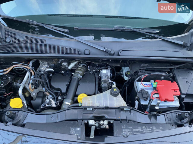 Мерседес Сітан 2014 у Чернігові на Automoto.ua Чорний Мерседес Сітан, об'ємом двигуна 1.46 л та пробігом 290 тис. км за 10900 $, фото 65 на Automoto.ua