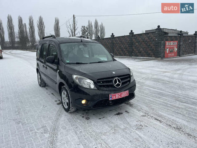 Чорний Мерседес Сітан, об'ємом двигуна 1.5 л та пробігом 196 тис. км за 11500 $, фото 11 на Automoto.ua