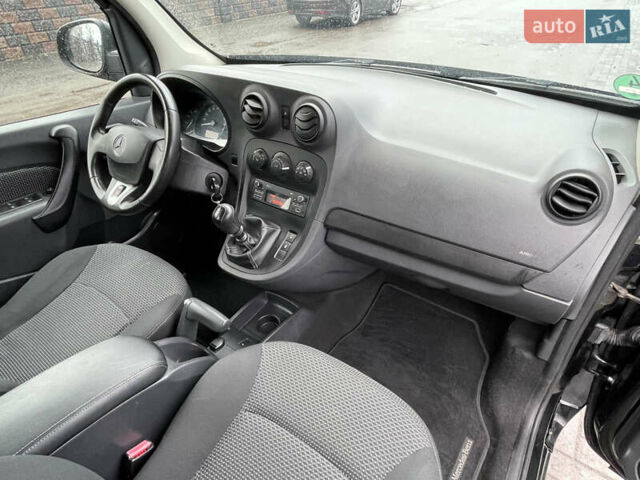 Чорний Мерседес Сітан, об'ємом двигуна 1.5 л та пробігом 196 тис. км за 11500 $, фото 33 на Automoto.ua
