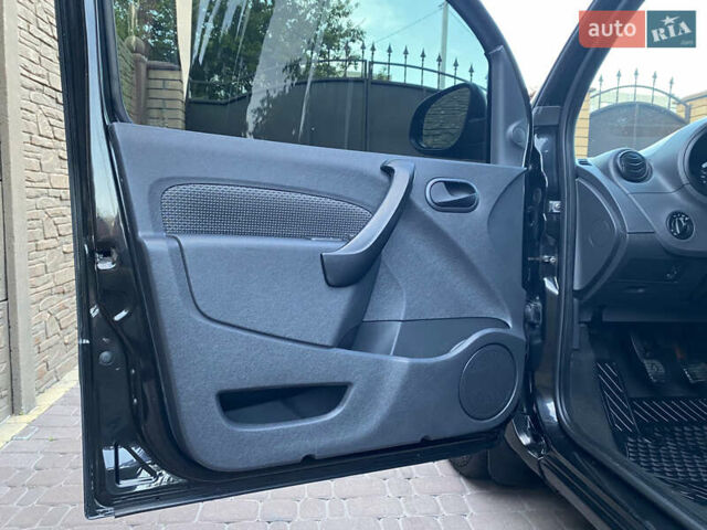 Мерседес Сітан 2014 у Чернігові на Automoto.ua Чорний Мерседес Сітан, об'ємом двигуна 1.46 л та пробігом 290 тис. км за 10900 $, фото 35 на Automoto.ua