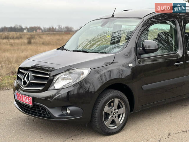 Чорний Мерседес Сітан, об'ємом двигуна 1.46 л та пробігом 135 тис. км за 12900 $, фото 11 на Automoto.ua