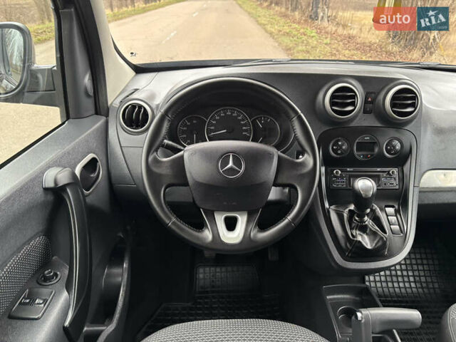 Чорний Мерседес Сітан, об'ємом двигуна 1.46 л та пробігом 135 тис. км за 12900 $, фото 28 на Automoto.ua