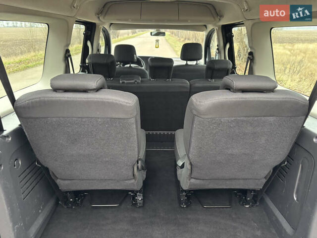 Чорний Мерседес Сітан, об'ємом двигуна 1.46 л та пробігом 135 тис. км за 12900 $, фото 30 на Automoto.ua