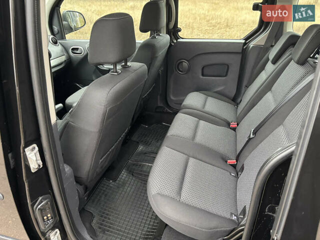 Чорний Мерседес Сітан, об'ємом двигуна 1.46 л та пробігом 135 тис. км за 12900 $, фото 21 на Automoto.ua